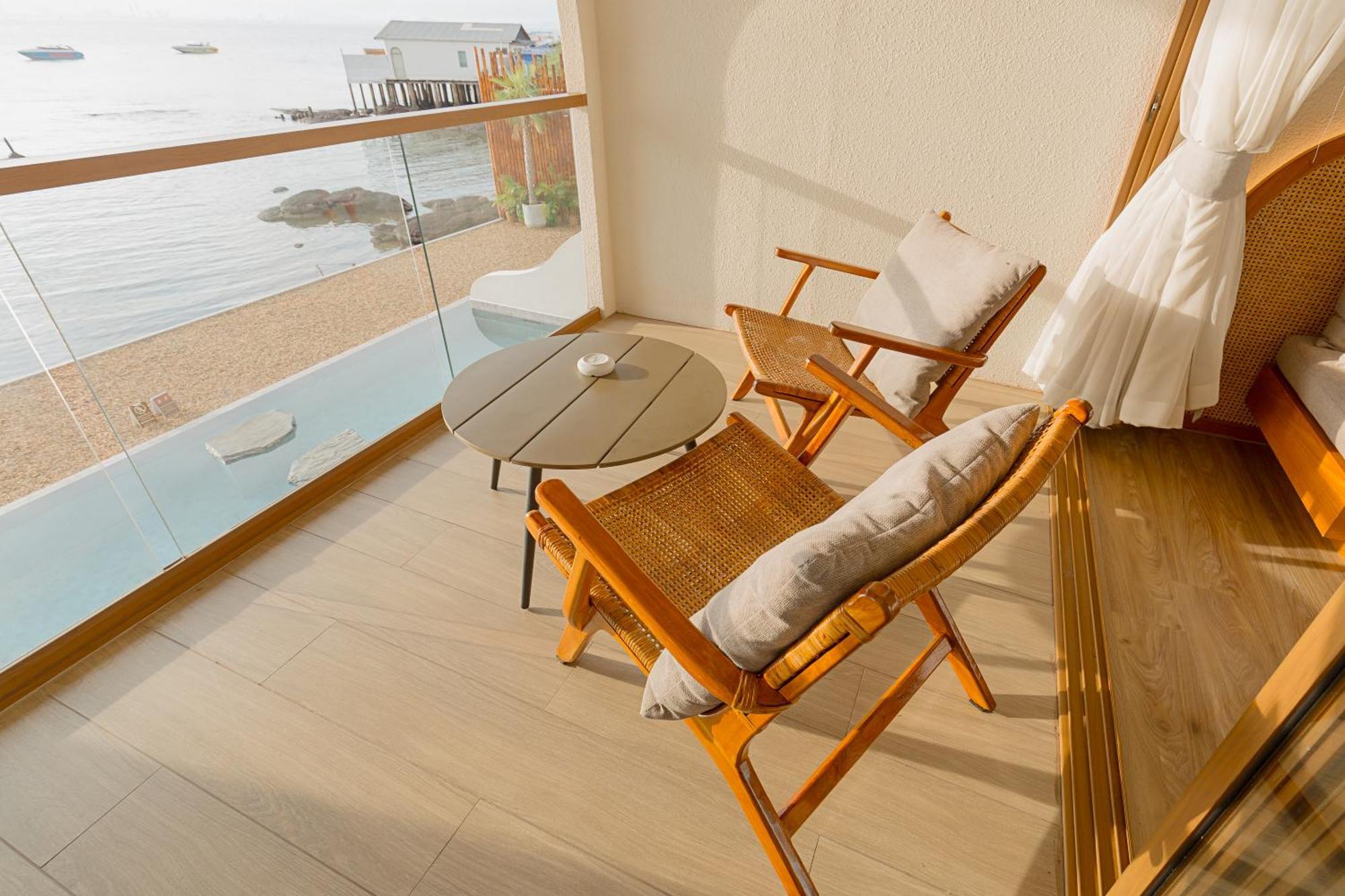 Tasana Bar And Luxury Resort Ko Lan Eksteriør bilde